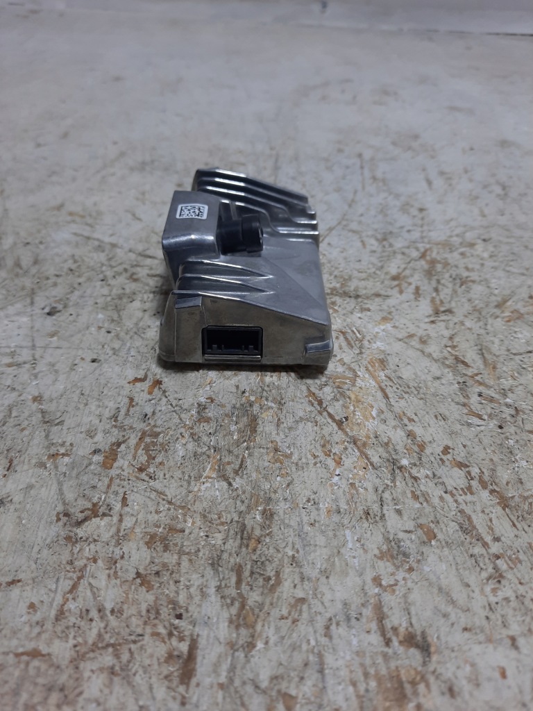 фото №3, Kia stonic rio iv камера перед асистент поперечина 99211-h8020