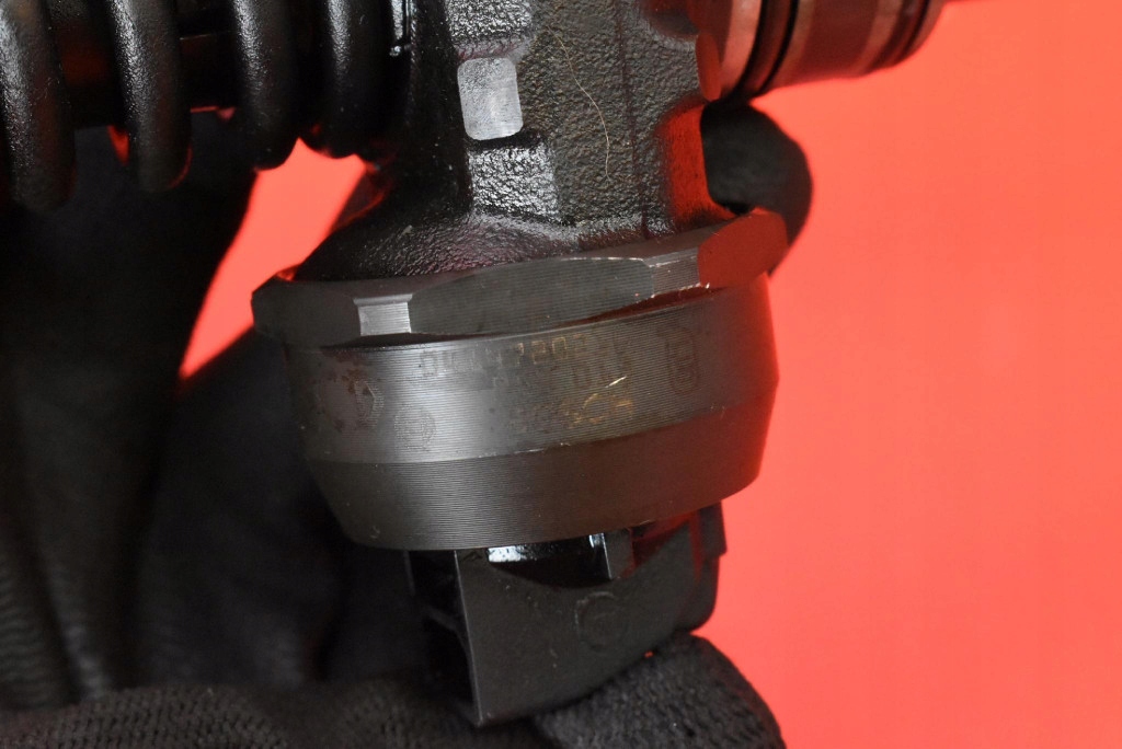 фото №8, Инжектор насос-форсунка 038130073ba 0414720216 skoda superb 1 i 1.9 tdi 130 km