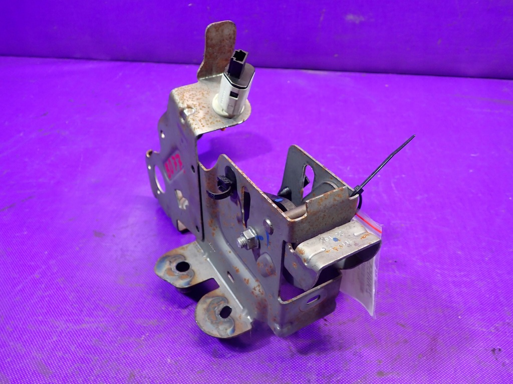 фото №4, Renault fluence 1,6 09- педаль гальма 465010021r