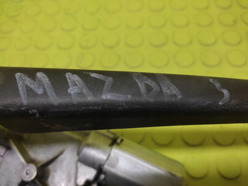 фото №8, Mazda 3 моторчик дворники задняя 0390201588