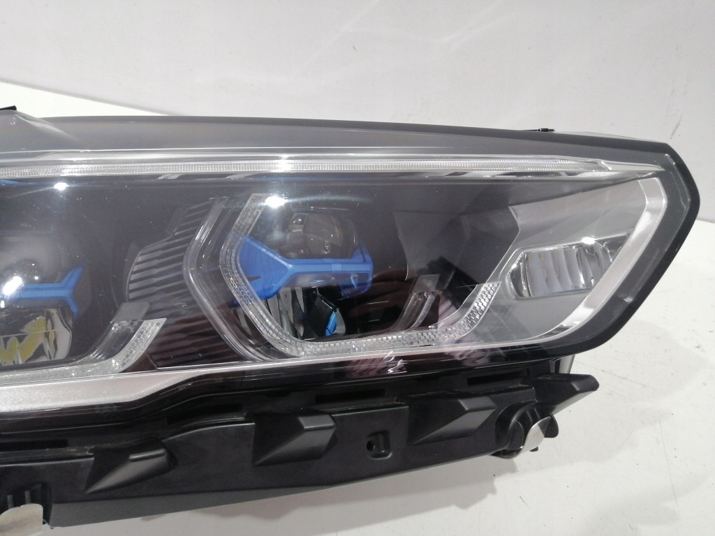 Фара правый  передняя перед bmw x5 g05 laser led фаркоп 6156 в Украине