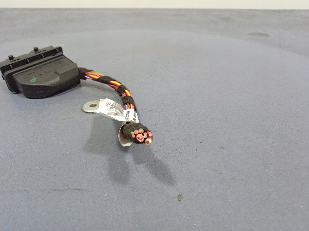 фото №6, Seat leon iv 4 20- штекер колодка двері перед права 8k0972701