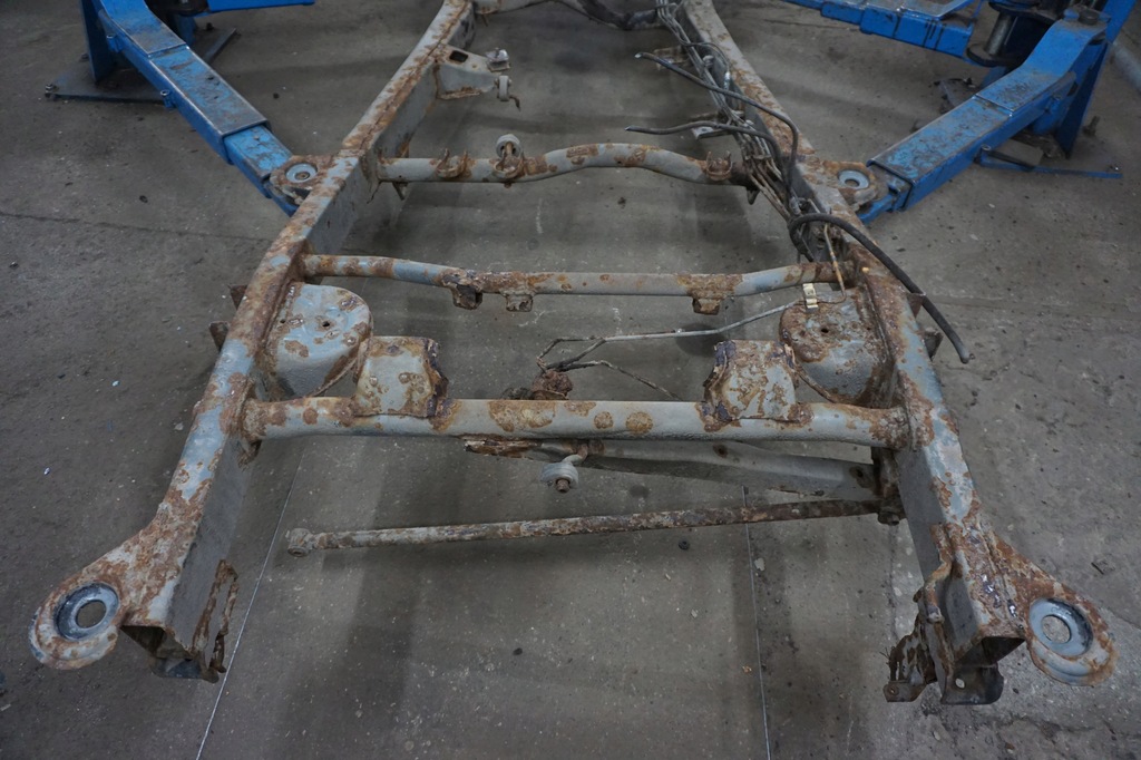 фото №6, Suzuki jimny рама 1,3 бензин 2000r