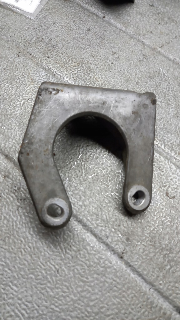 фото №3, Кронштейн кронштейн volvo xc60