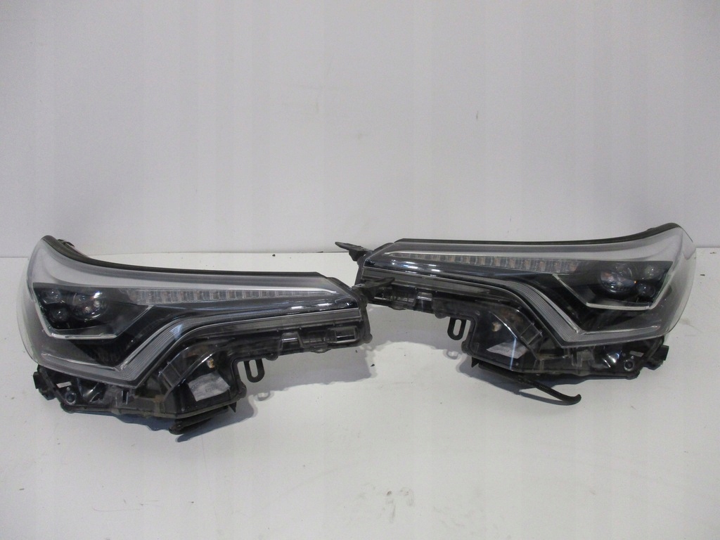 фото №1, Лампа лампи full led toyota chr