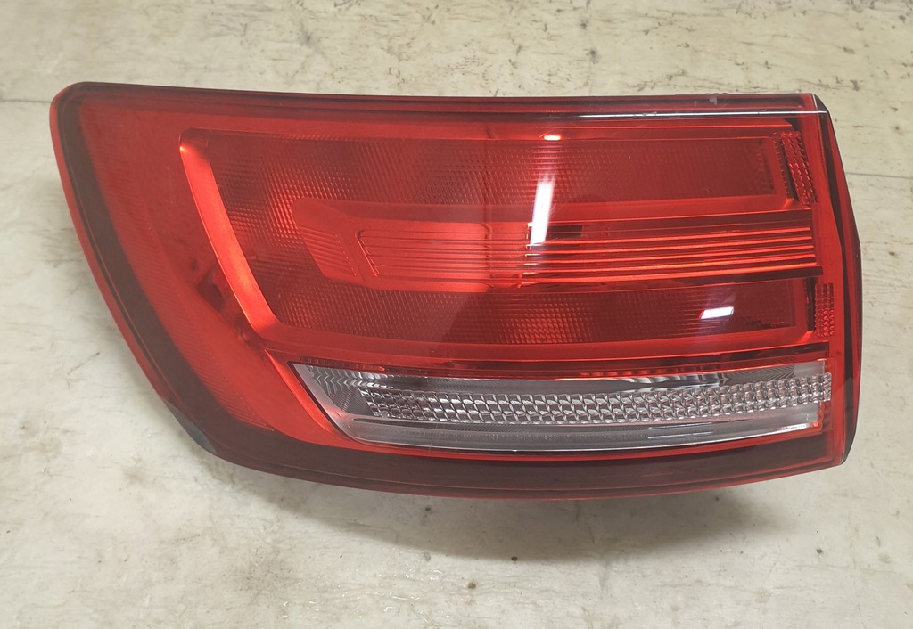 фото №1, Лампа задняя audi a4 b9 8w9945069 левая