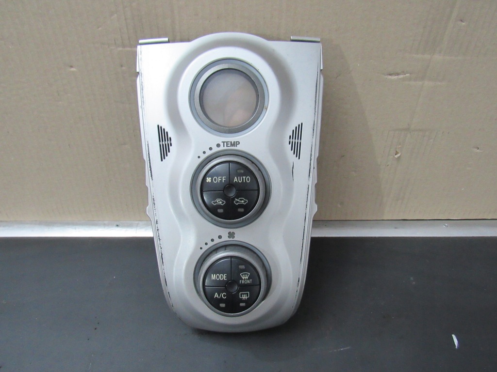 фото №1, Панель обдув кондиционера yaris ii