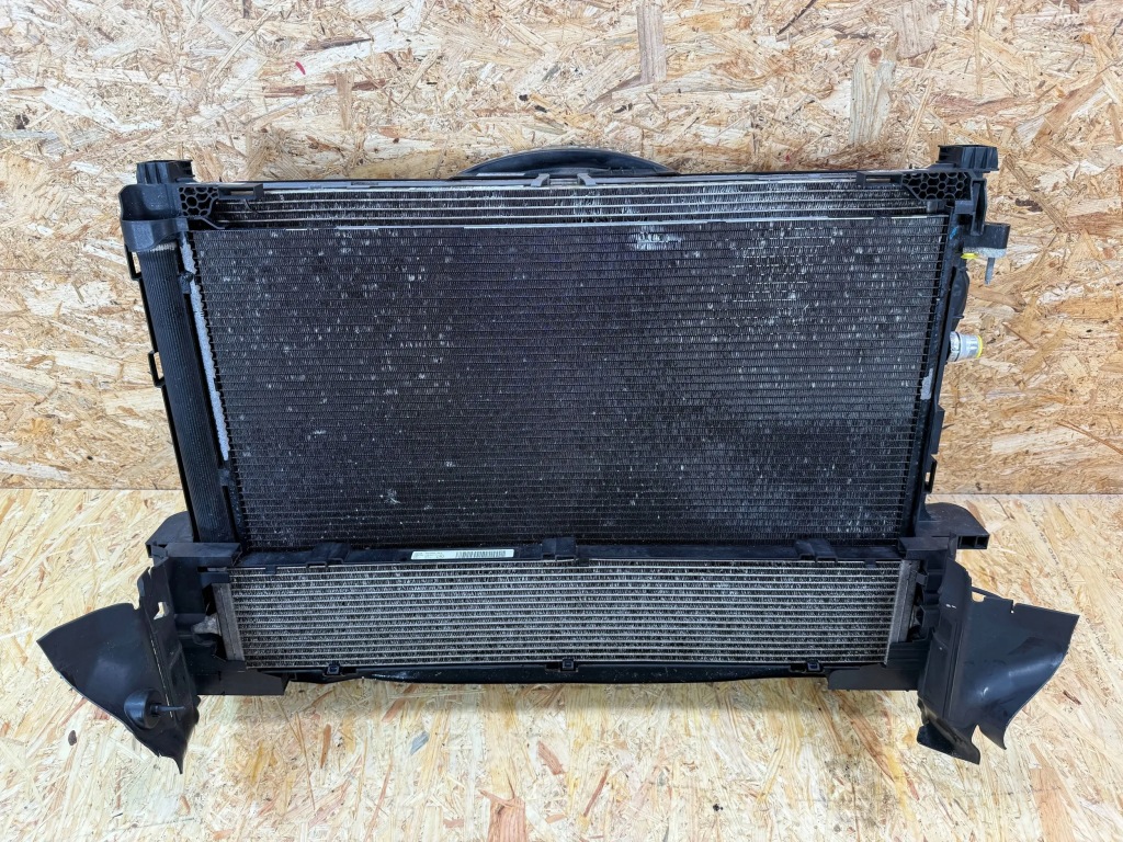 фото №1, Комплект радіатор радіатор вентилятор mercedes s klasa w222 3.0h 2017-