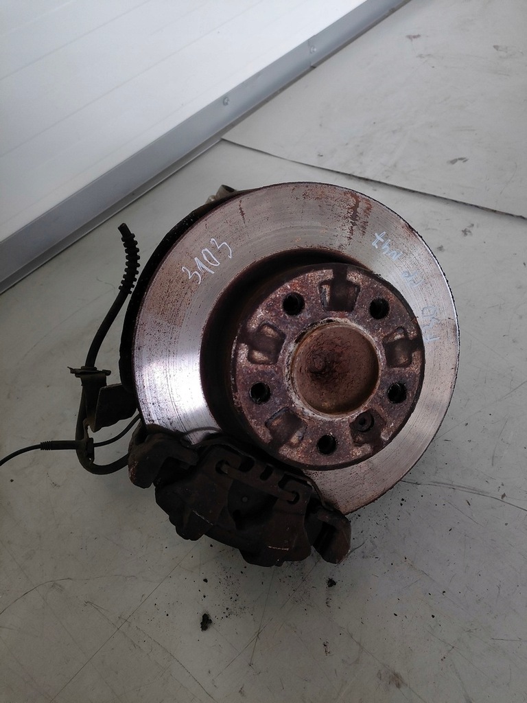 фото №5, Bmw f30 n47 ступиця диск супорт важелі правий перед