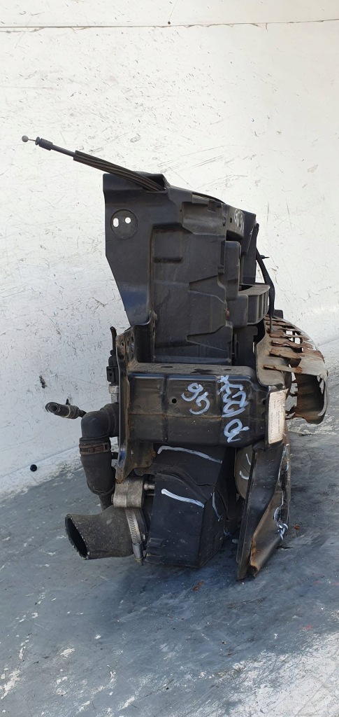 фото №5, Vw golf vi 6 1.6 tdi 5k0805588e pas передний