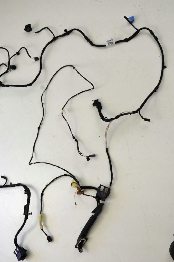 фото №14, Vw t-roc кришка багажника електрична привід 2ga827552a 2ga827506a