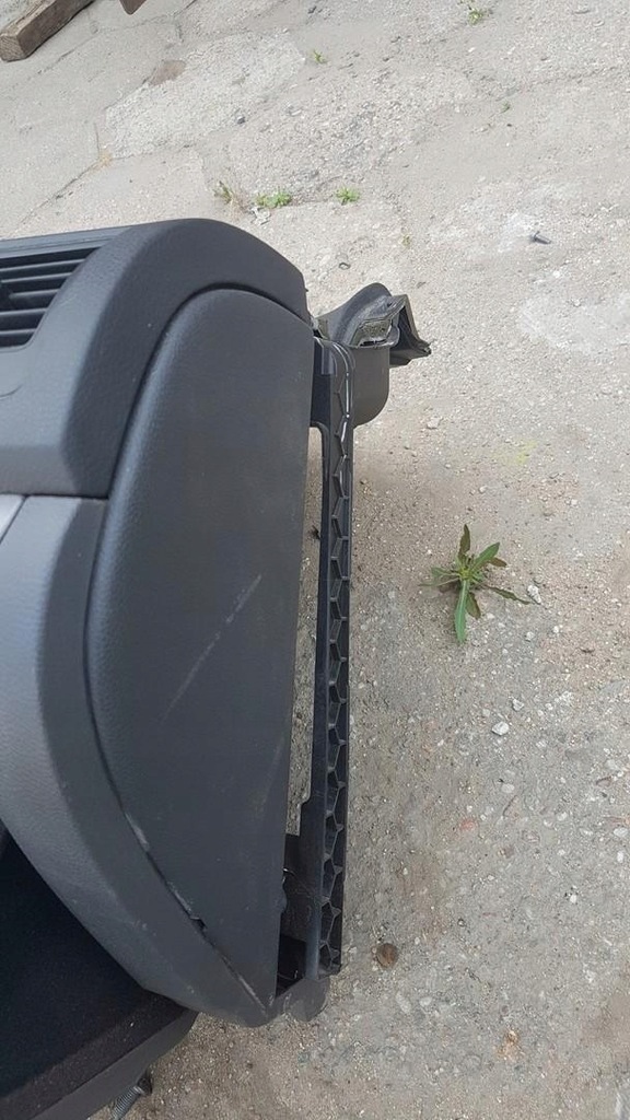 фото №6, Консоль подушка безопасности ремни europa vw golf v