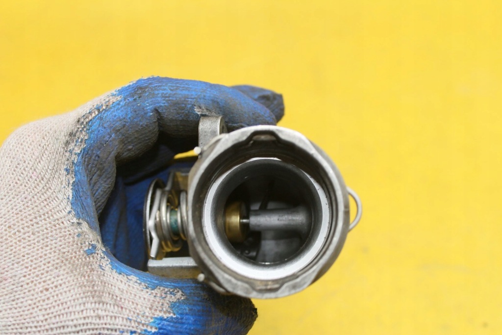 фото №5, Корпус термостата a6422000215 cls w219 3.0 cdi