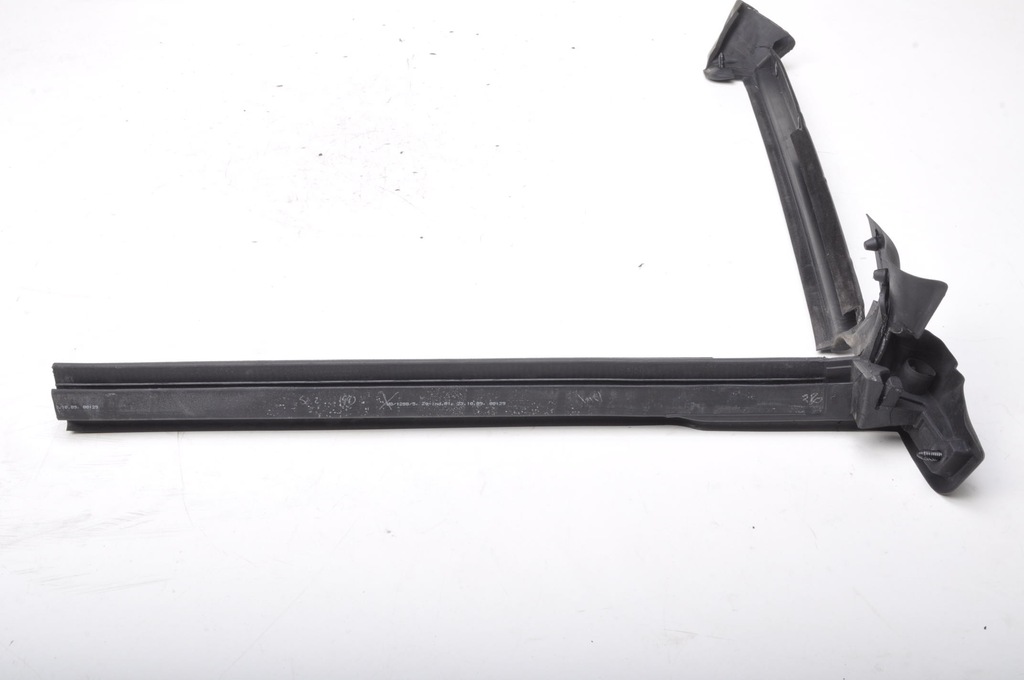 фото №7, Ferrari california f149 прокладка дверь правая