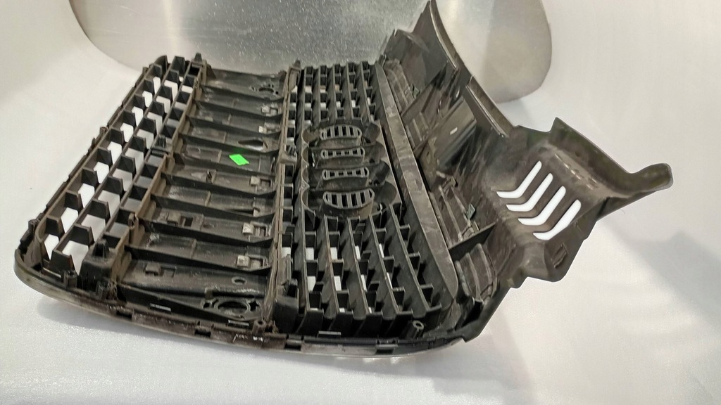 фото №10, Audi a4 b7 8e 05-08 решітка радіатора радіатора решітка радіатора решітка радіатора бампера перед c504