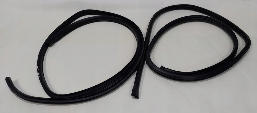 фото №1, Subaru forester sj iv 13- прокладка дверь задняя