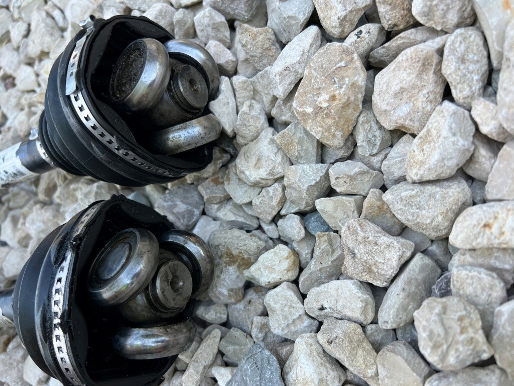 фото №3, Mini countryman r60 приводной вал правая перед автоматическая коробка передач 2.0d