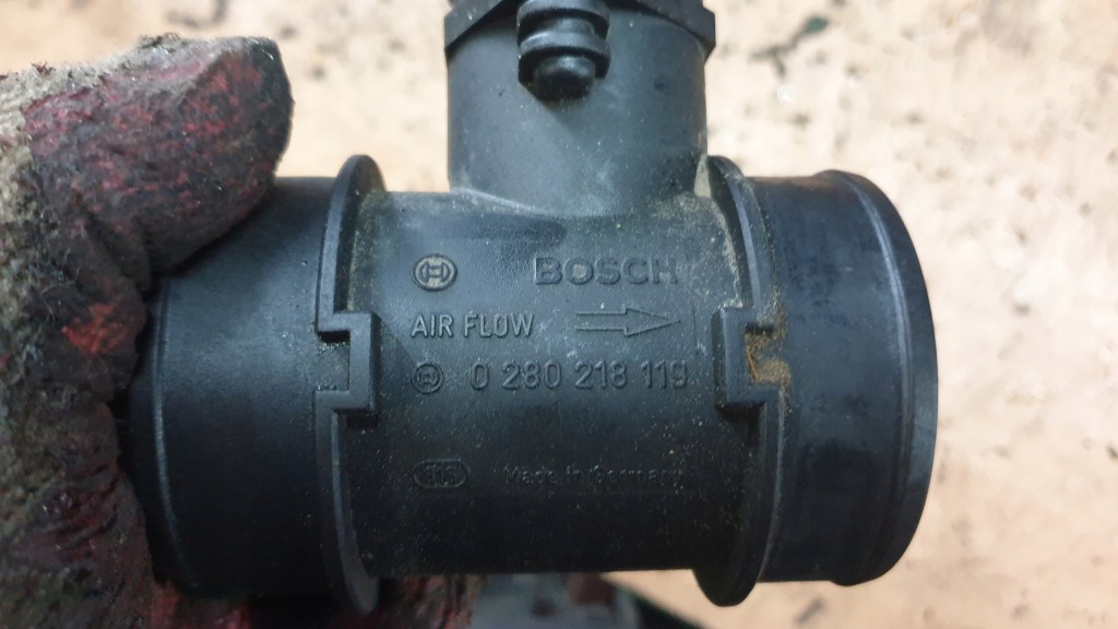 Opel tigra b 2 1.4 16v расходомер Цена