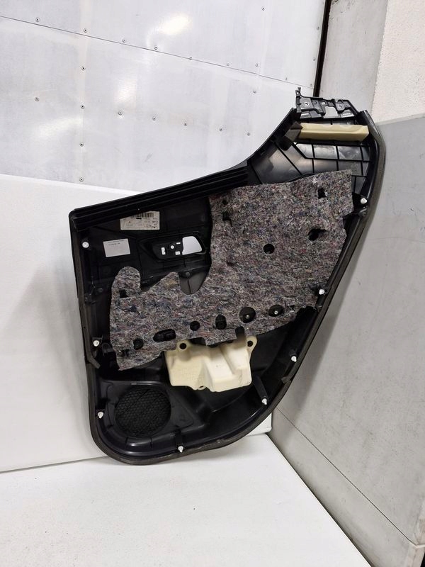 фото №6, Toyota c-hr chr 1 i обшивка дверь левый задняя задний обивка