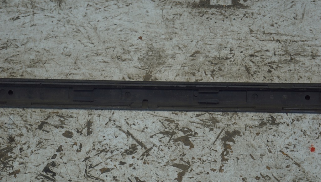 фото №13, Поріг молдинг поріг права audi a4 b8 s-line 8k0854932a