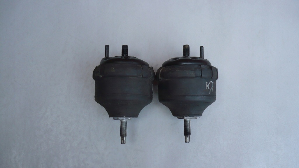 фото №1, Подушка кронштейн jeep cherokee kj liberty 2,8 crd