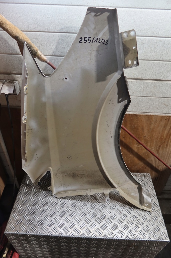 фото №7, Крила лівий перед sprinter 906