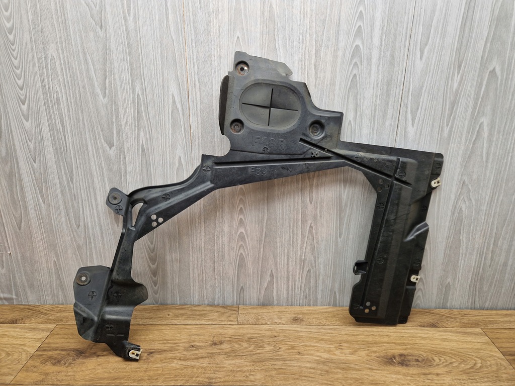 фото №1, Bmw f48 x1 f39 защита подвеска правая 7354760