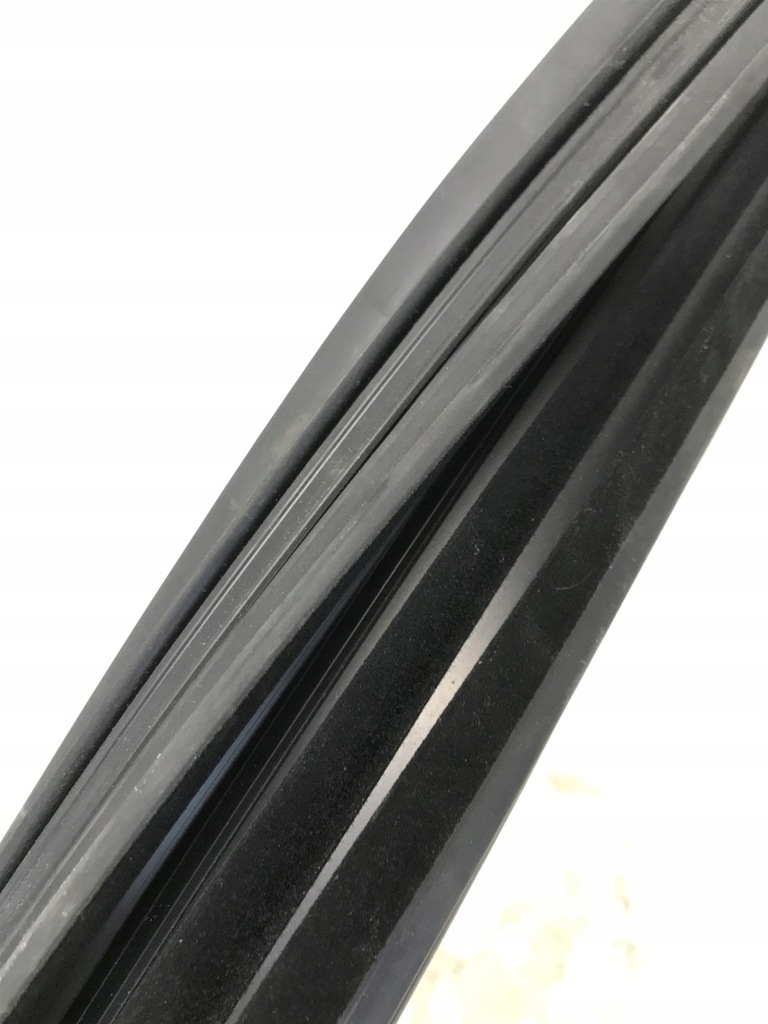 фото №8, Рамка дверь прокладка mercedes w213 kombi задняя