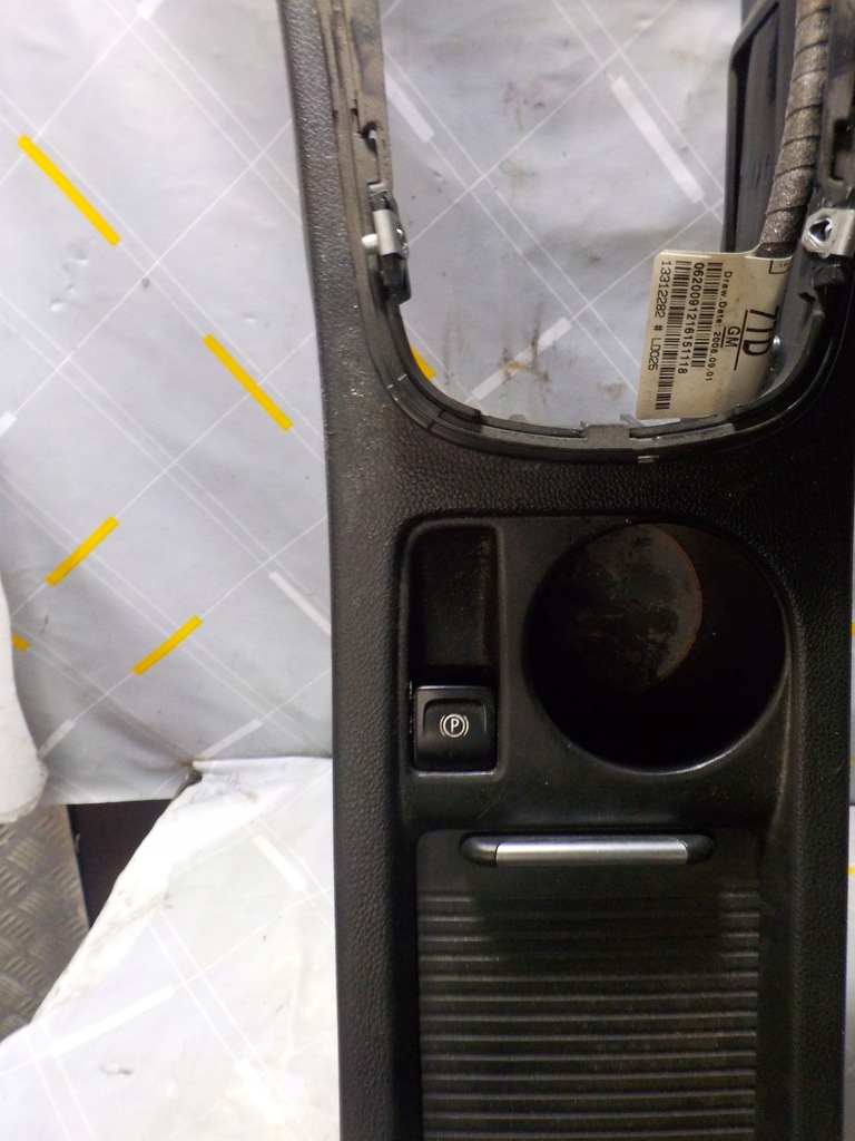 фото №5, Opel astra 2010r 1.6b туннель средний