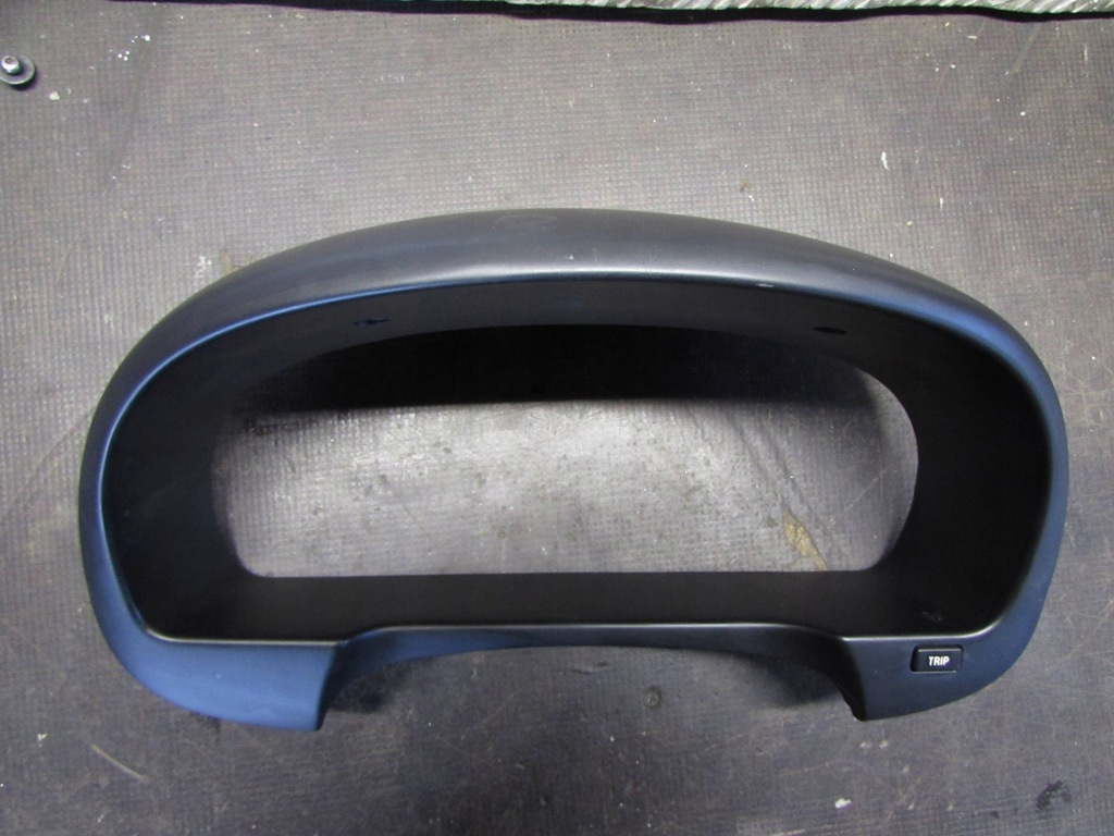 Купить Hyundai i30 2007 элемент  панели приборной панели