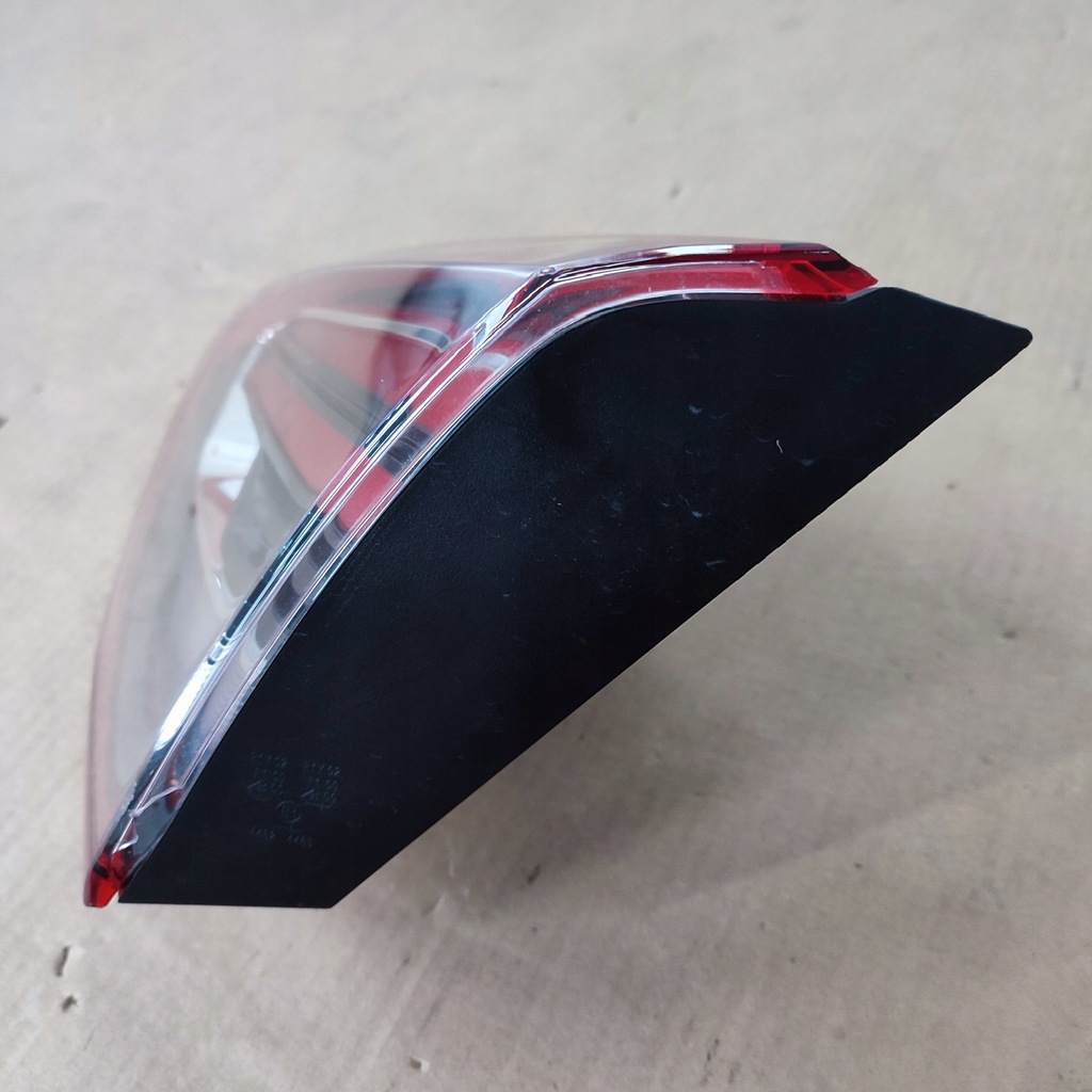 фото №6, Лампа правый задняя opel crossland x 39137528