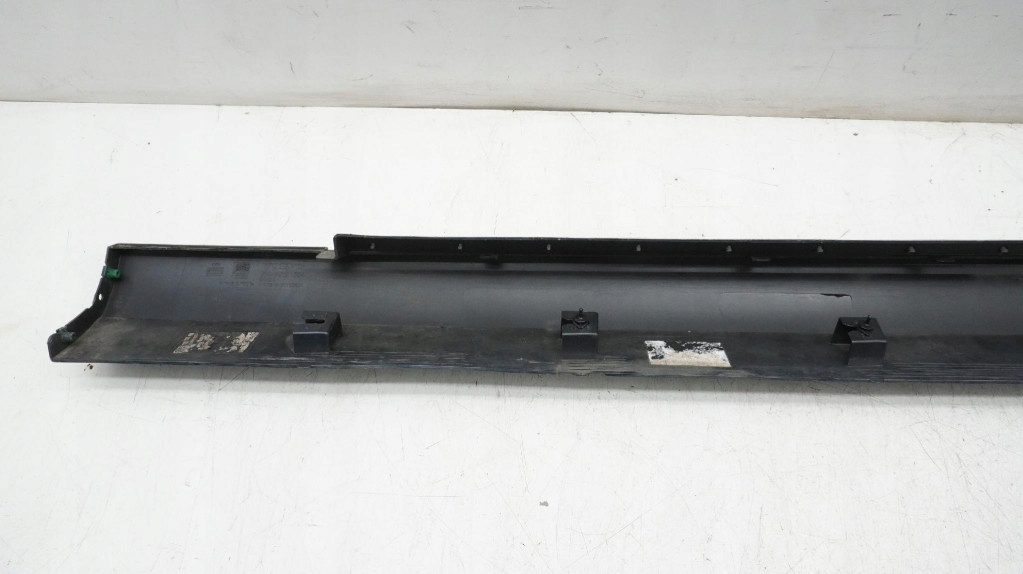 фото №7, Молдинг поріг права volvo v60 ii 31448912