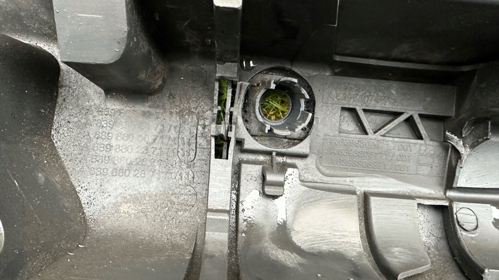 фото №14, Mercedes vito 639 w639 бампер задний pts hak