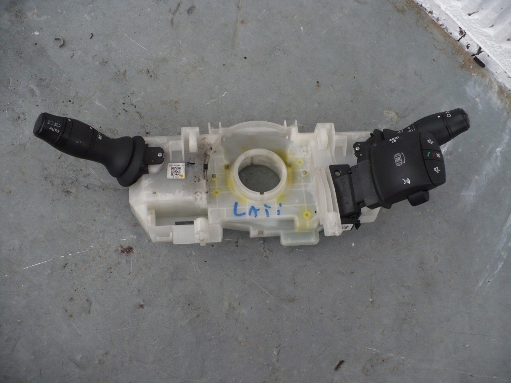 Купить Переключатель комбинированный latitude 255670009r