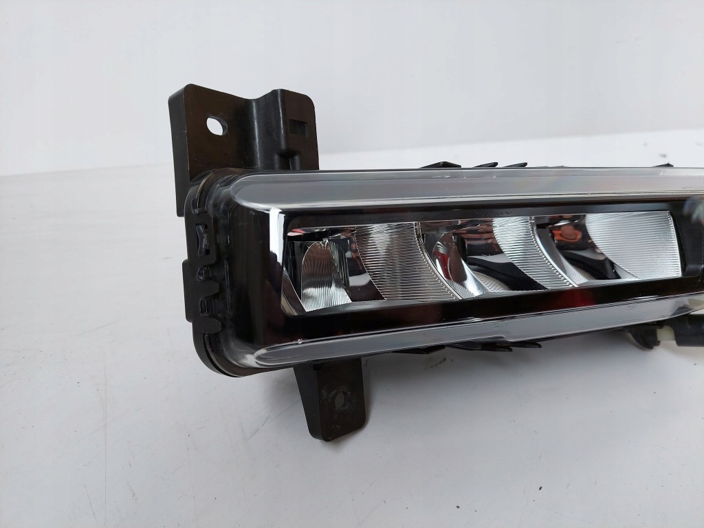 фото №2, Bmw 2 f45 f46 lift противотуманная фара led drl правый