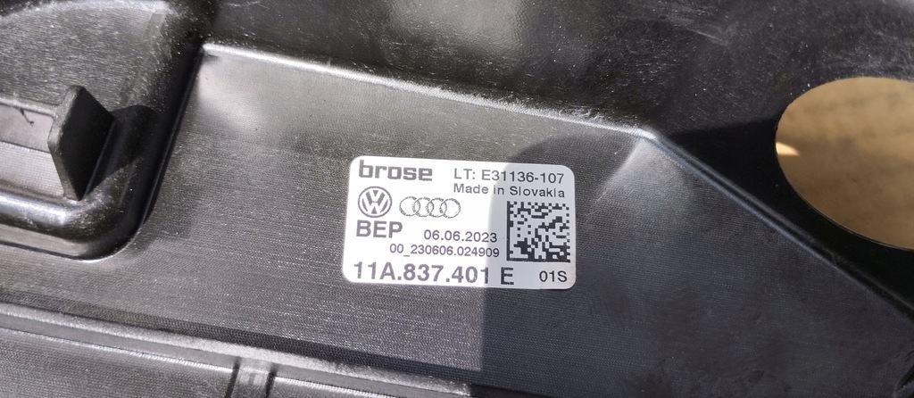 фото №5, Подъемник стекло левый перед volkswagen id.4 23r vw id4 11a837401e