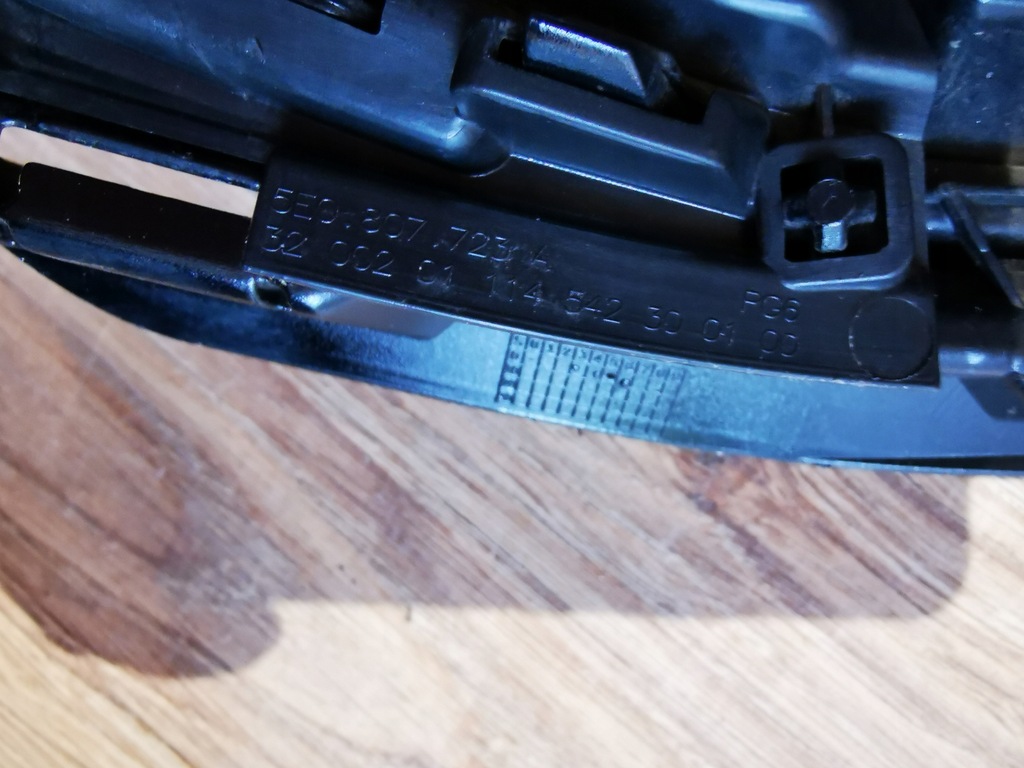 фото №10, Skoda octavia iii lift решётка радиатора бампера перед 17-