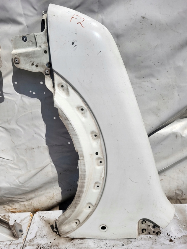 фото №1, Ford connect передній лівий перед крила mk1