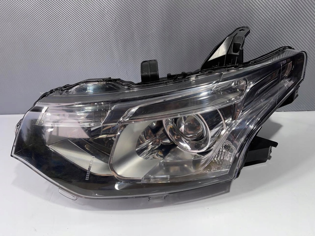 фото №1, Mitsubishi outlander 3 ліва лампа ксенон перед