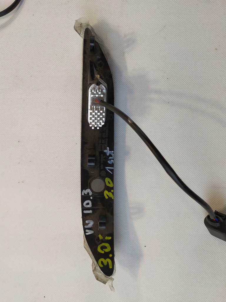 фото №6, Отражатель бампера задняя левый правый vw id3