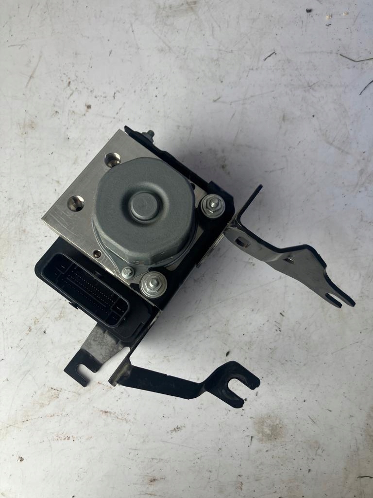 фото №1, Насос abs clio iv 0.9 tce 476600188r