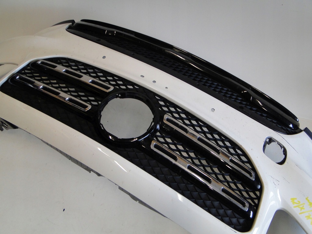 фото №11, Mercedes glb x247 247 бампер передний na датчики pts i противотуманные фары