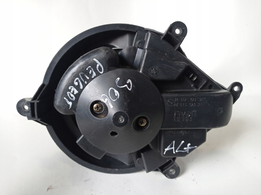 фото №5, Воздуходувка вентилятор peugeot 306 740121233f