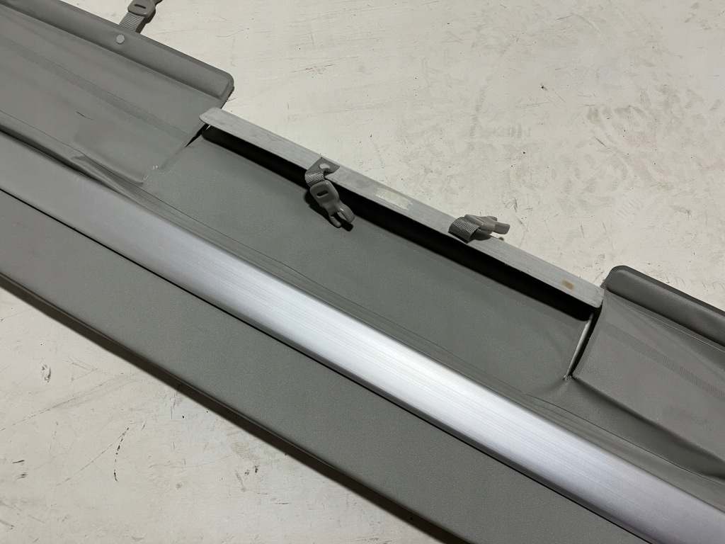 фото №4, Prius plus + шторка багажника серая