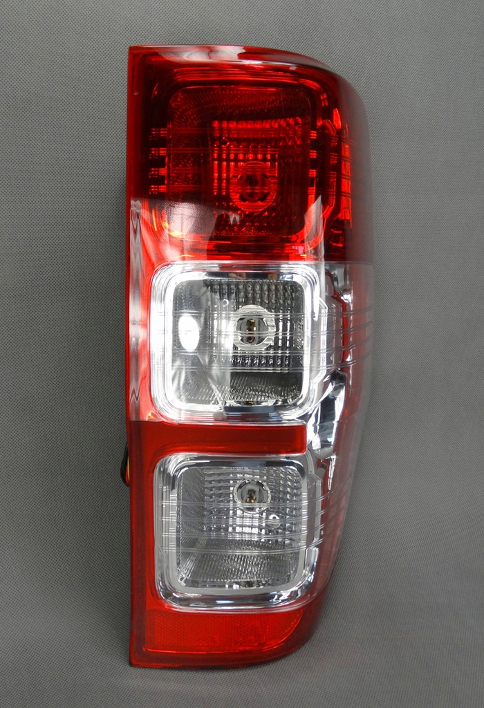 фото №3, Лампа задня ford ranger 2012- права комплектна