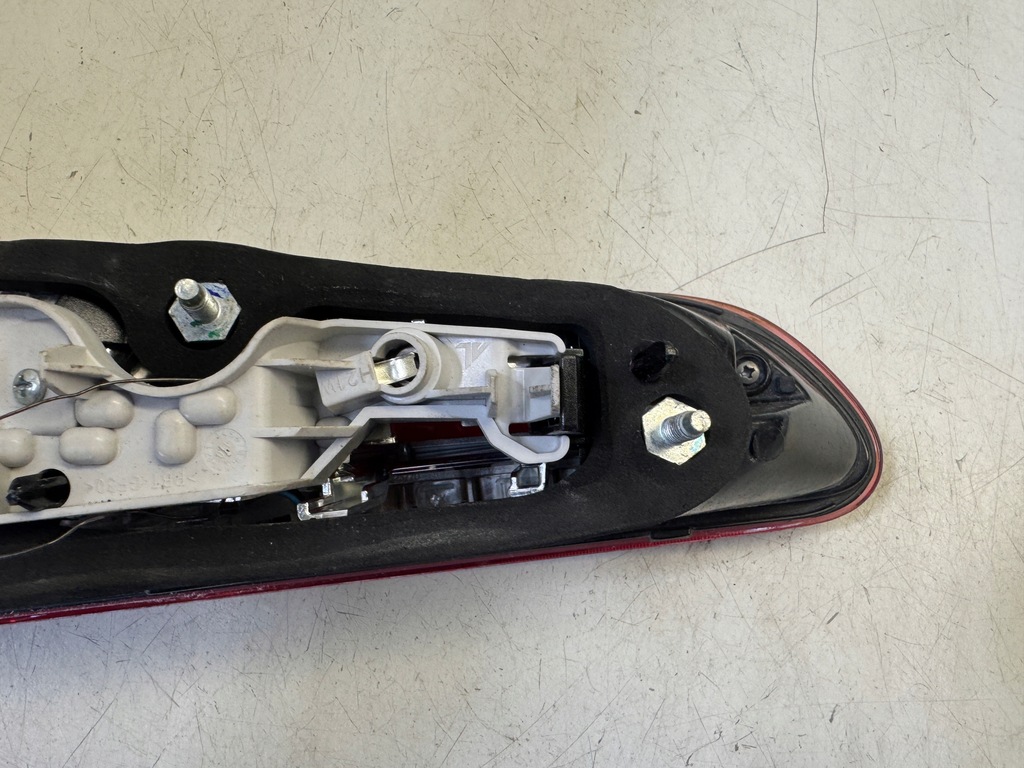 фото №11, Alfa romeo giulietta лампа лівий задня w кришка 50513401