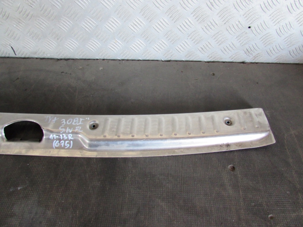 фото №4, Накладка поперечина задня peugeot 308 08-13r