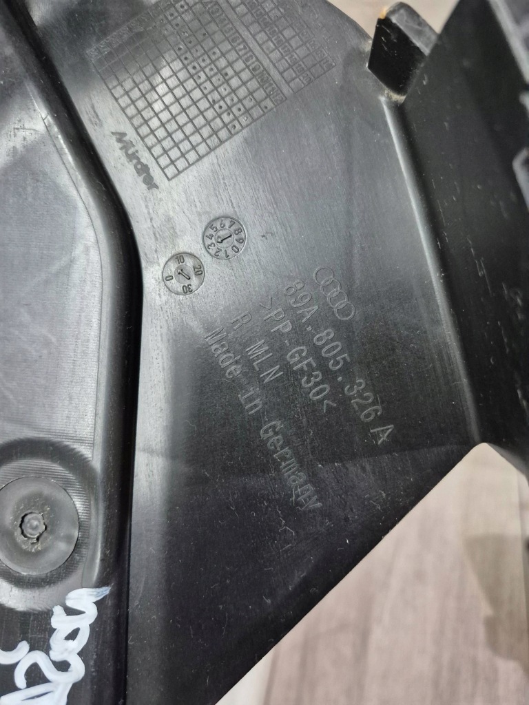 фото №9, 12758. audi q4 e-tron панель фары лампы правый перед 89a805326a