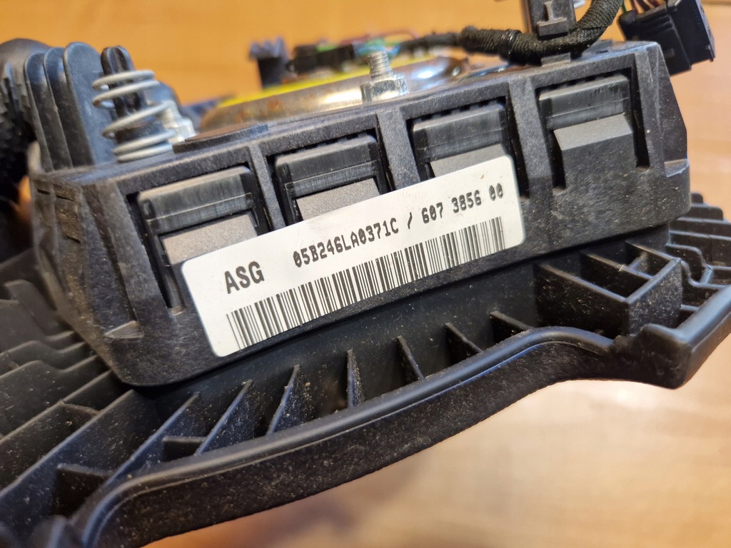 фото №7, Bmw 7 e65 lift lci подушка повітряна подушка безпеки водія 33677505001z