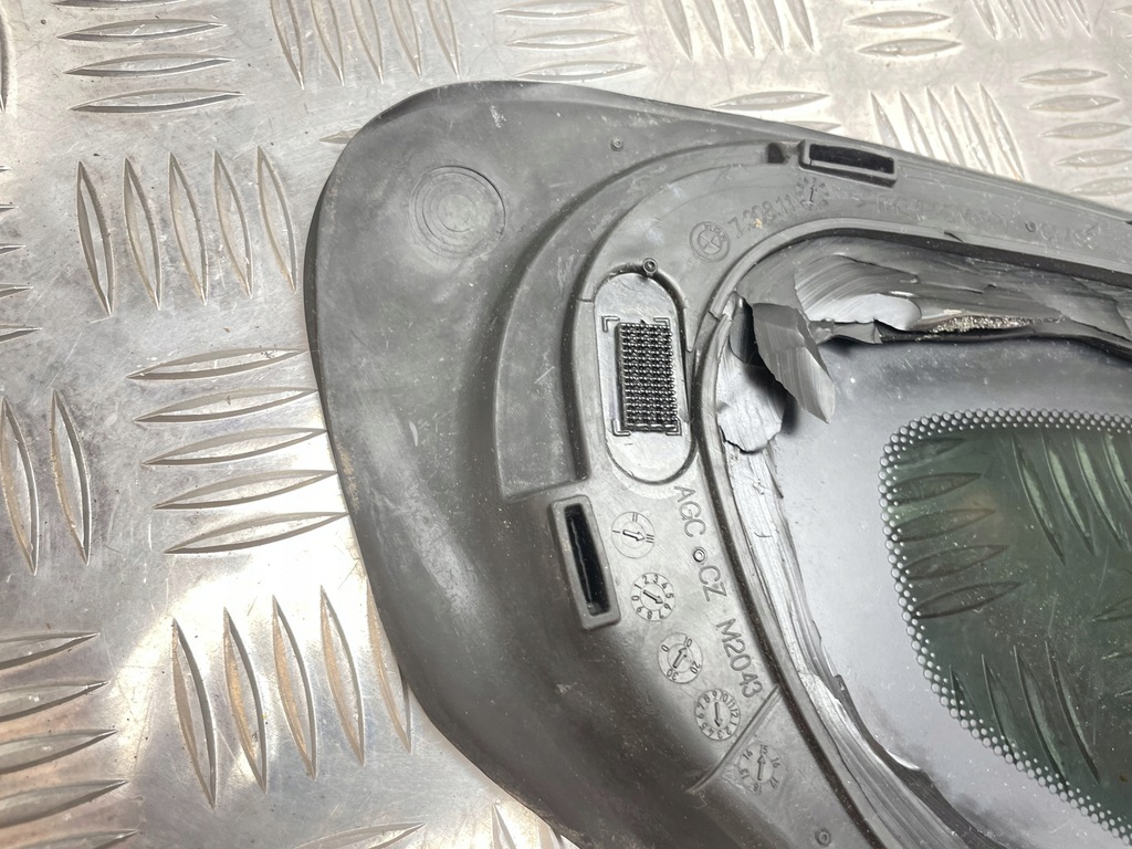 фото №16, Bmw f36 стекло кузовная треугольник левый задняя